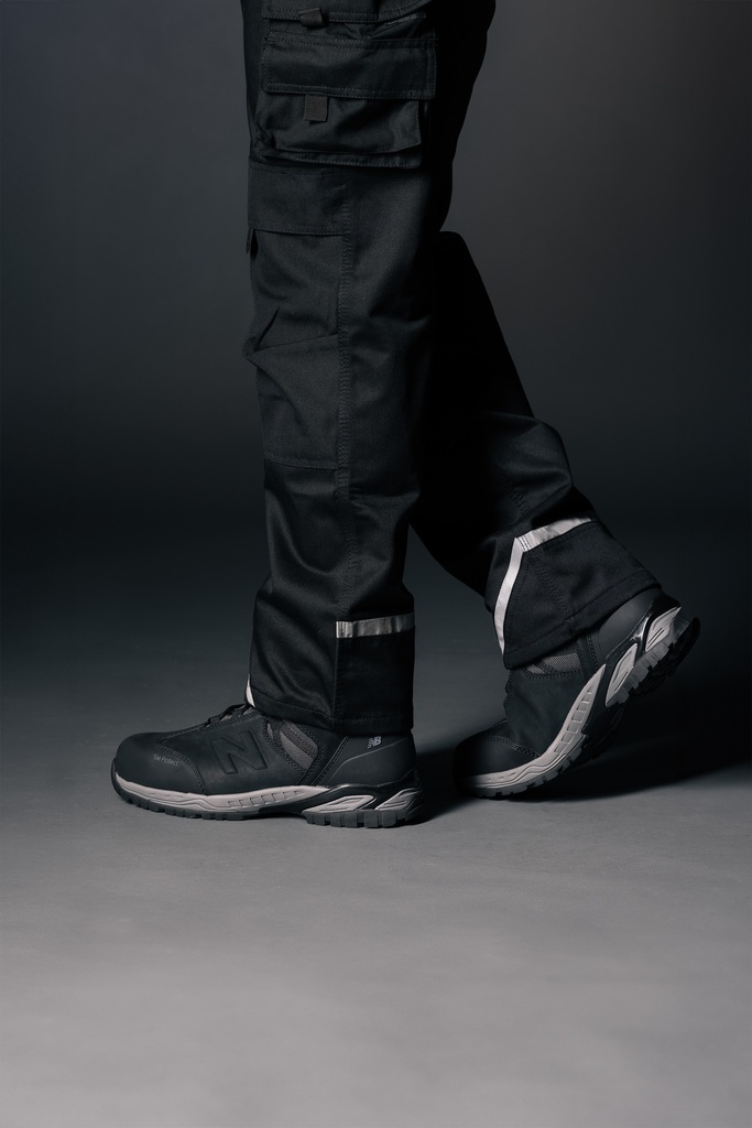 MIDALLS_schwarz_bild_6