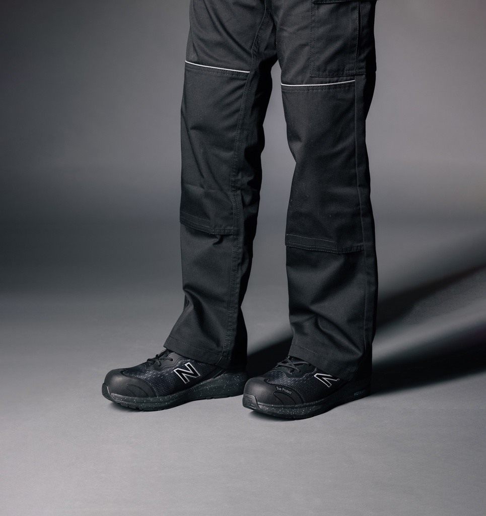 MIDLOGI_schwarz_bild_7